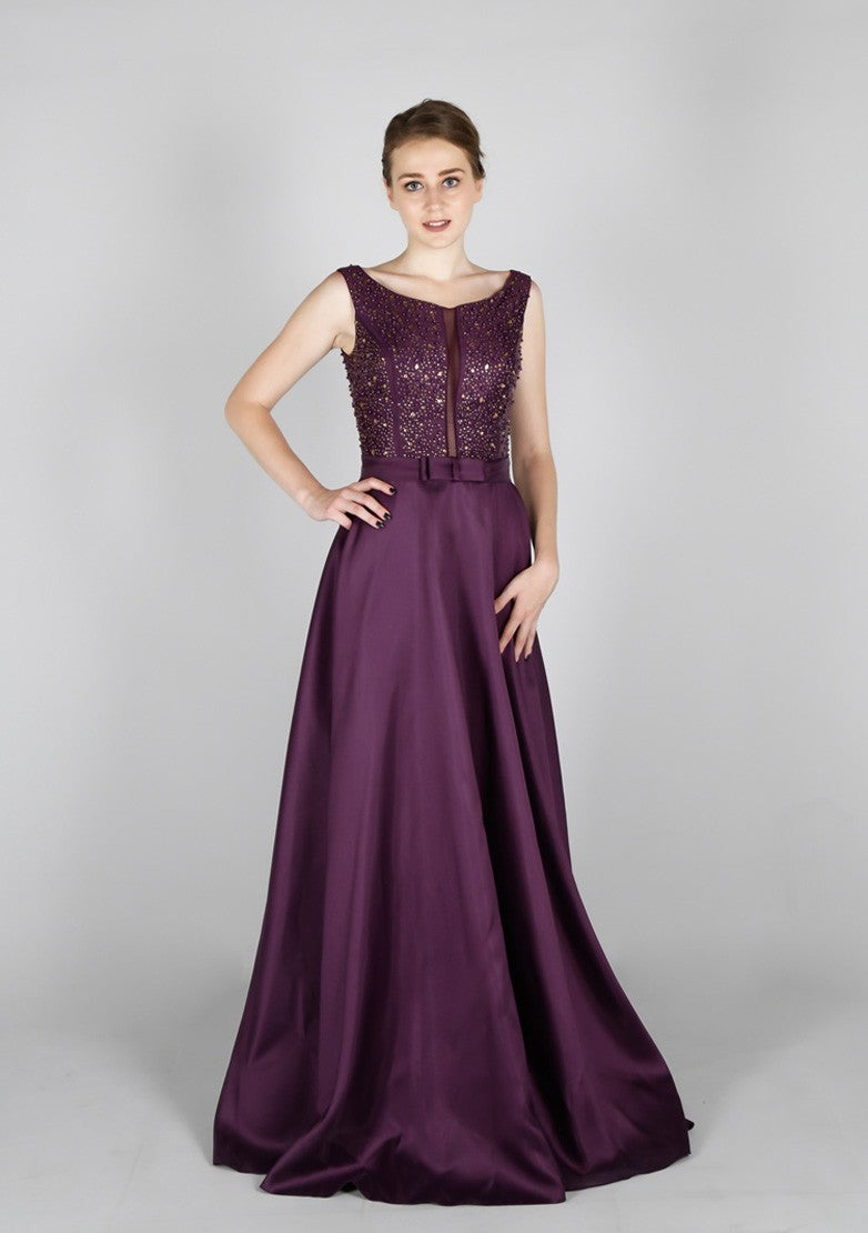 Robe de soirée longue perlée