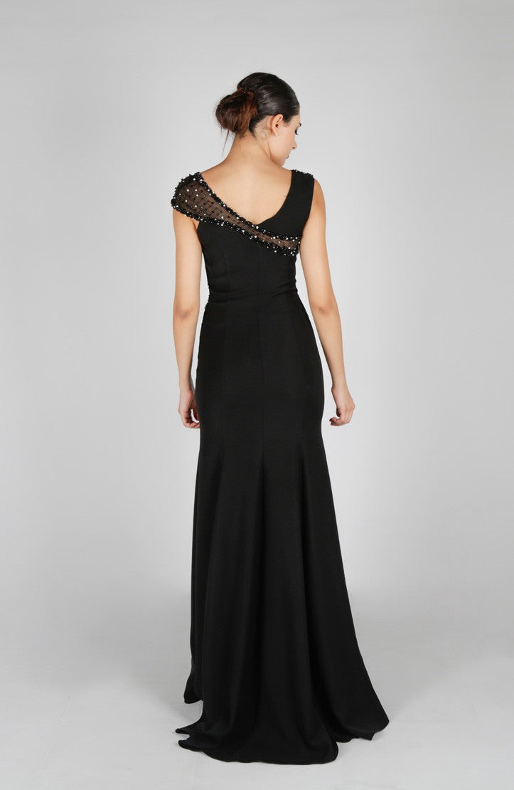 Robe de soirée asymétrique