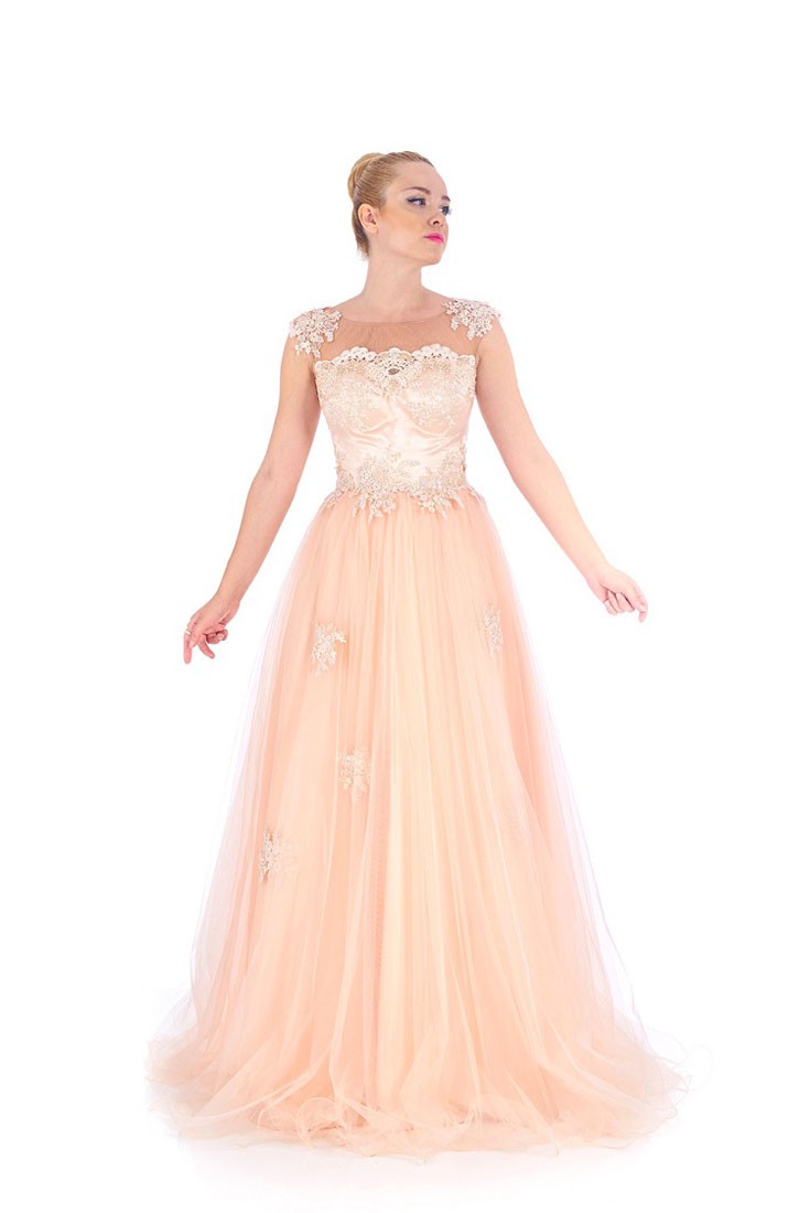 Robe de soirée en tulle