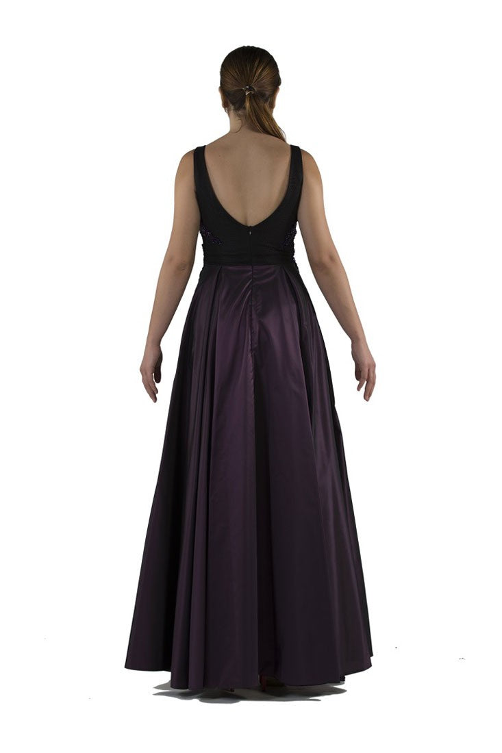 Robe de soirée perlée col V